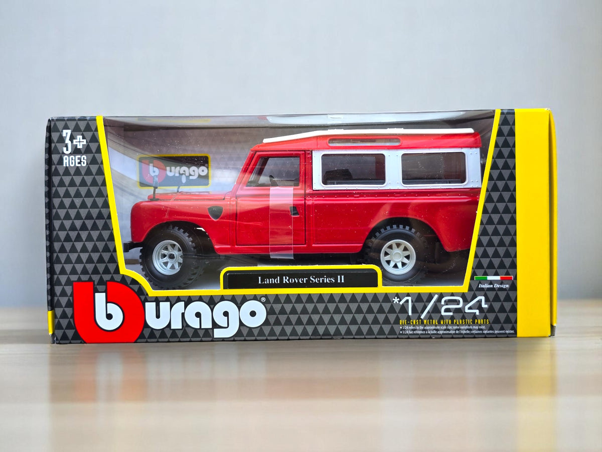 Miniature Bburago Land rover series 2 rouge 1/24 Neuf