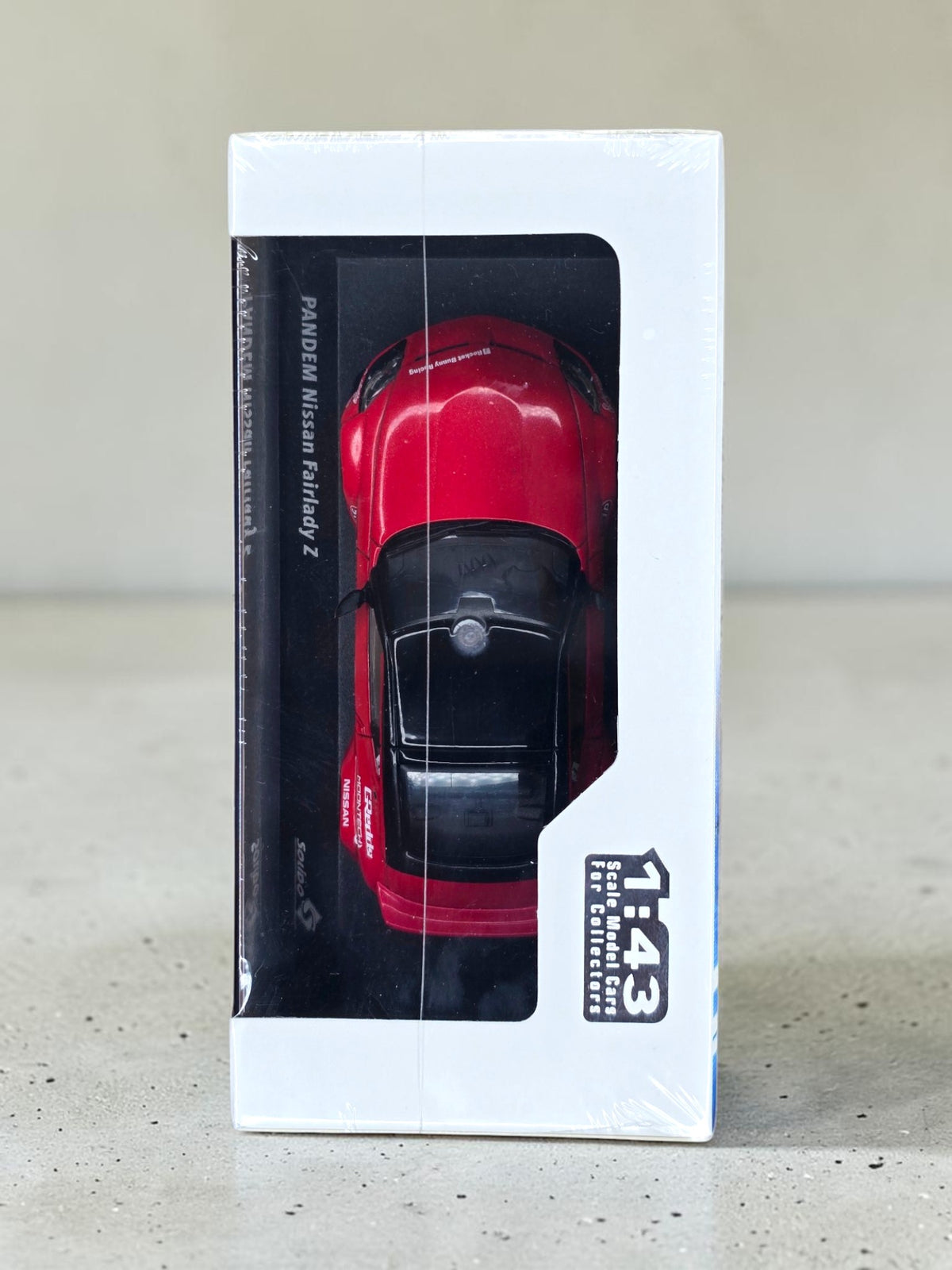 Solido Nissan Fairlady Z Pandem 2022 Rouge 1/43 S4315501 – Neuve Scellée