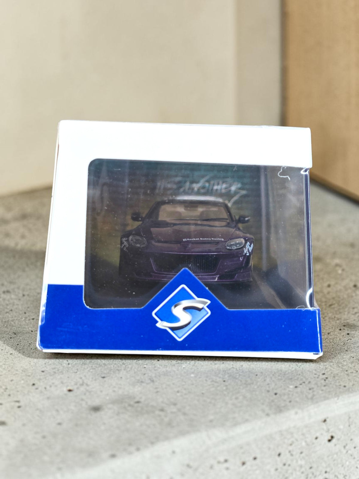 Solido Pandem Nissan Fairlady Z 2022 Violet 1/43 S4315502 – Neuve Scellée