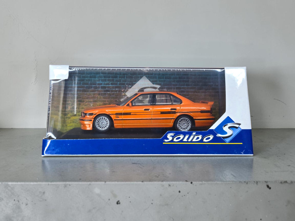 Solido Alpina B10 Biturbo Orange 1/43 S4310407 – Neuve scellée
