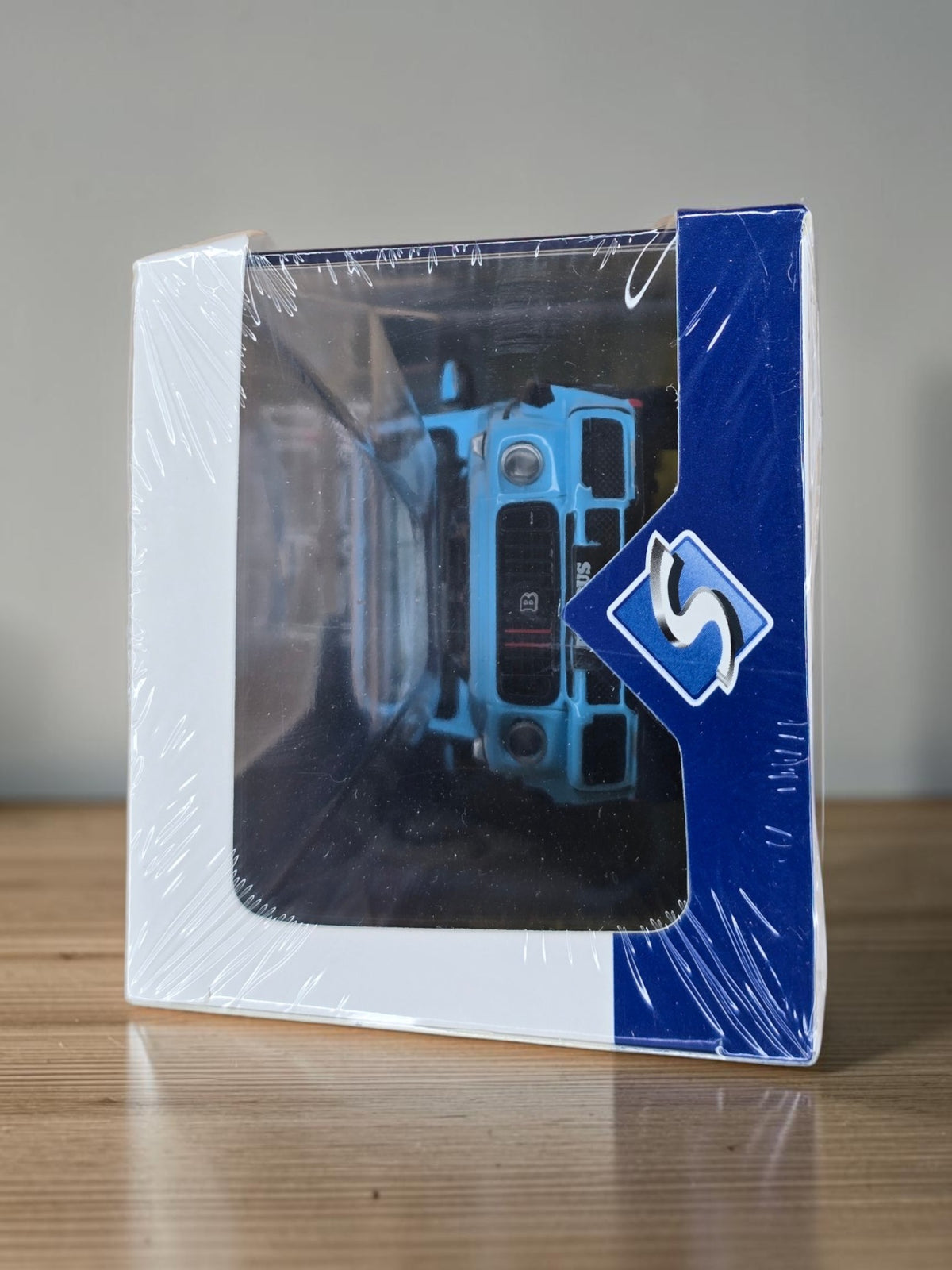 Solido Brabus 900 Rocket Edition 2021 China Blue 1/43 S4312406 – Neuve scellée
