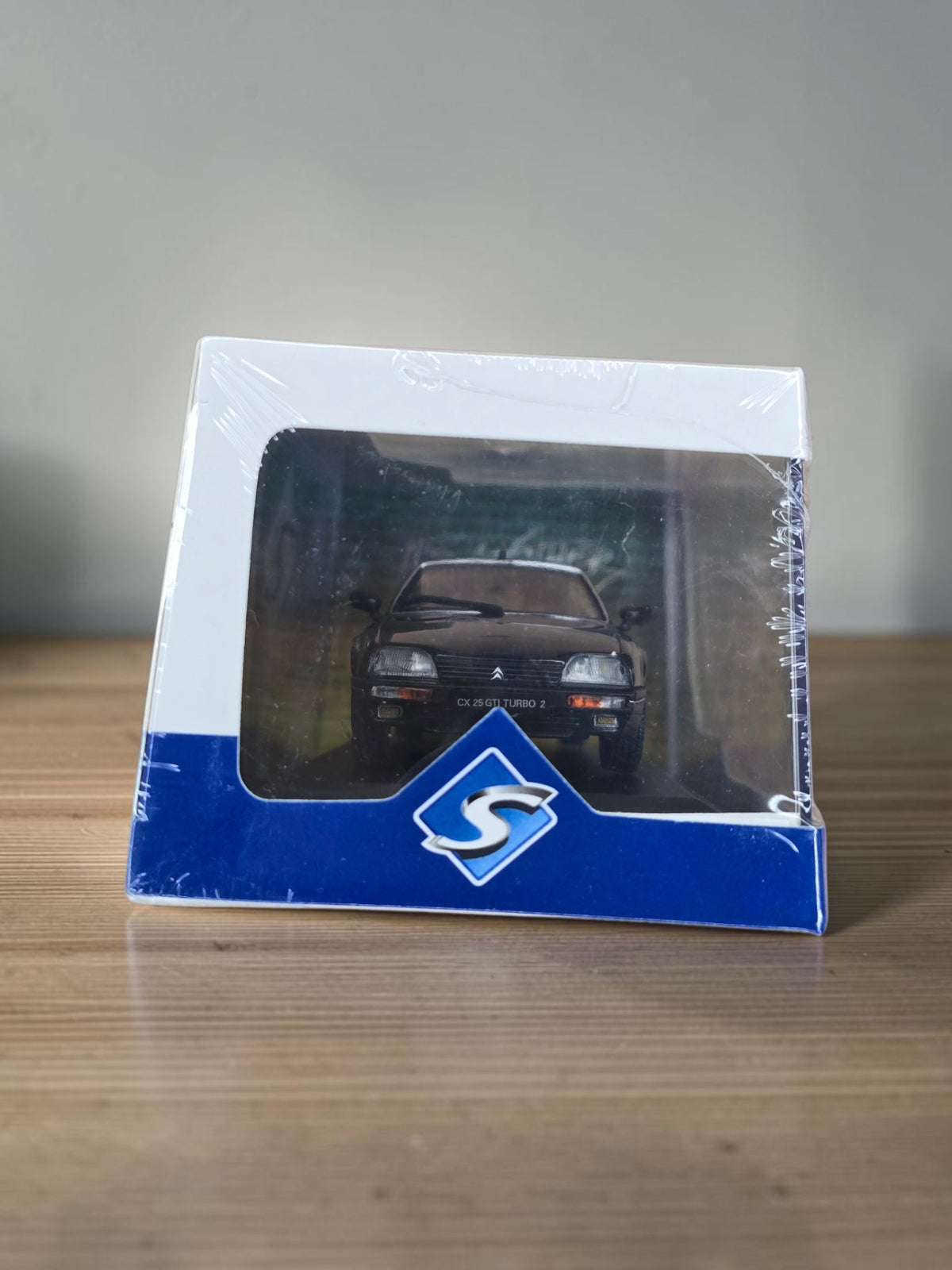 Solido Citroën CX GTI Turbo II 1989 1/43 – Neuve scellée