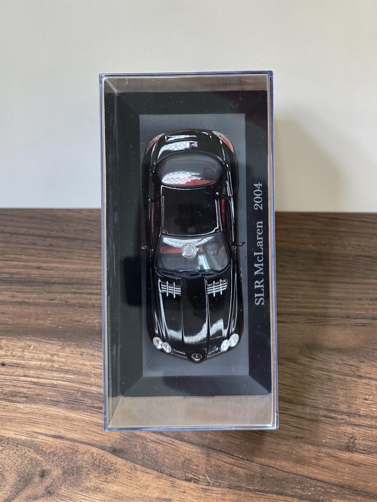 Mercedes-Benz SLR McLaren 2004 noire miniature 1/43
