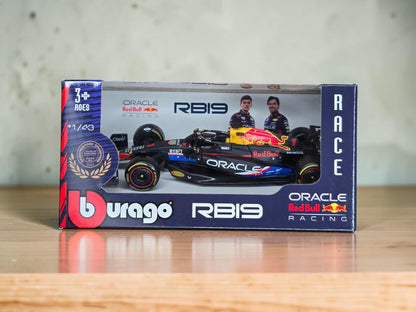 Bburago Red Bull RB19 Max Verstappen n°1 GP USA Austin 2023 1/43