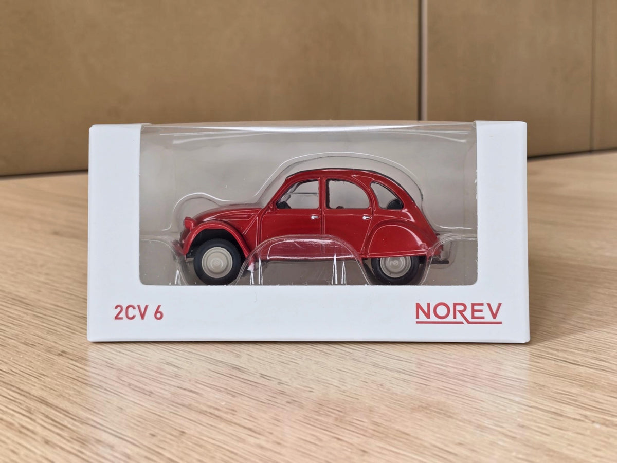 Citroën 2CV 6 Rouge Norev 1/64