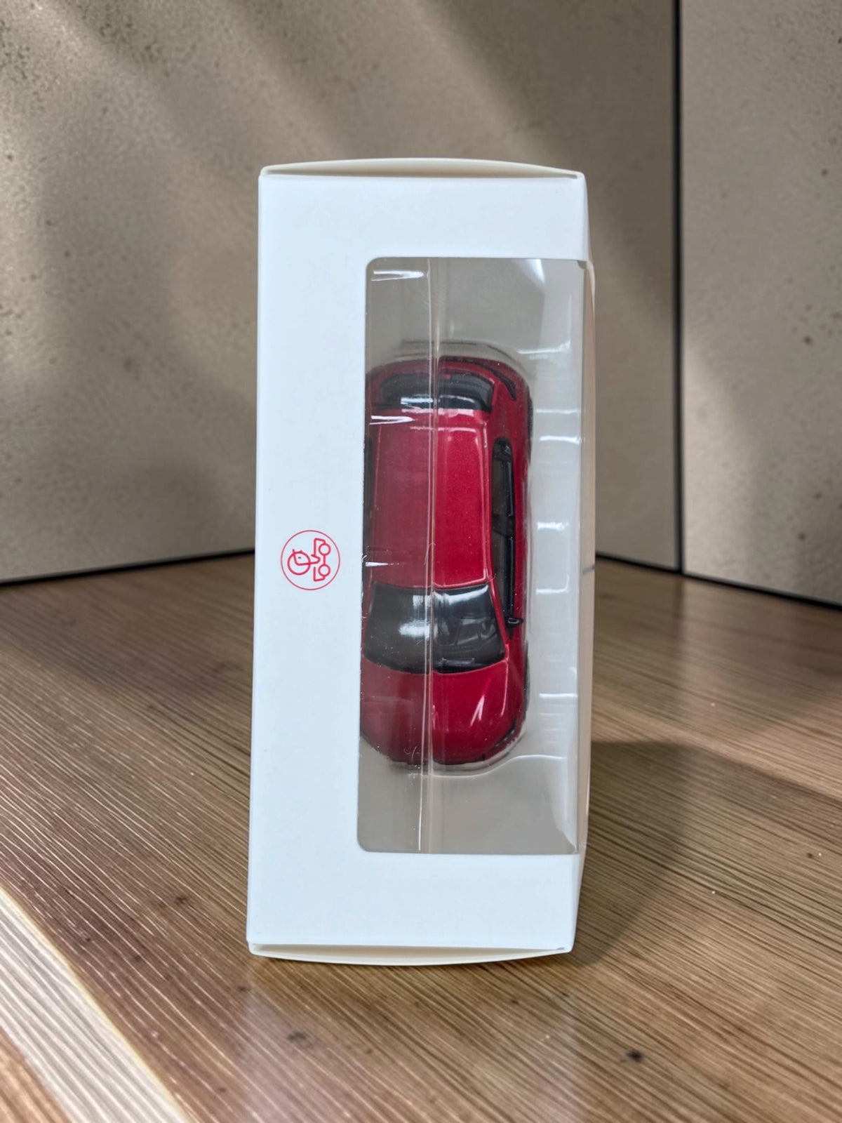 Peugeot E-208 Rouge 1/64 Norev